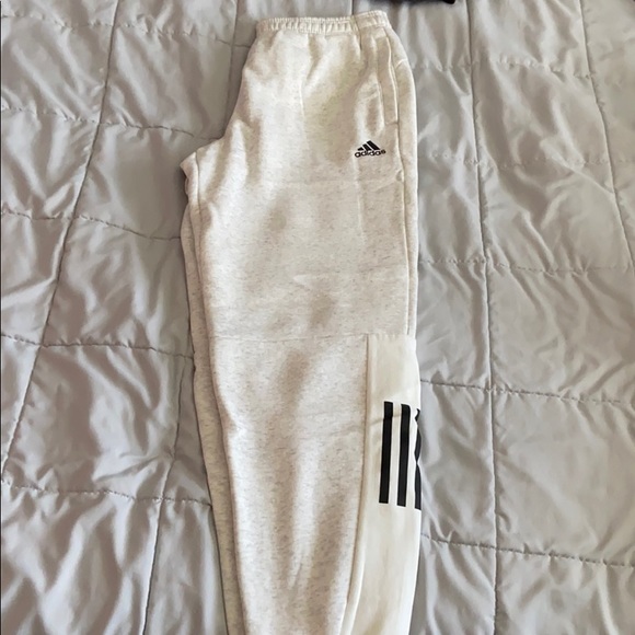 Adidas pants - Picture 1 of 4